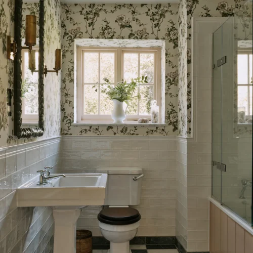 53 Small Bathroom Ideas to Transform Your Space